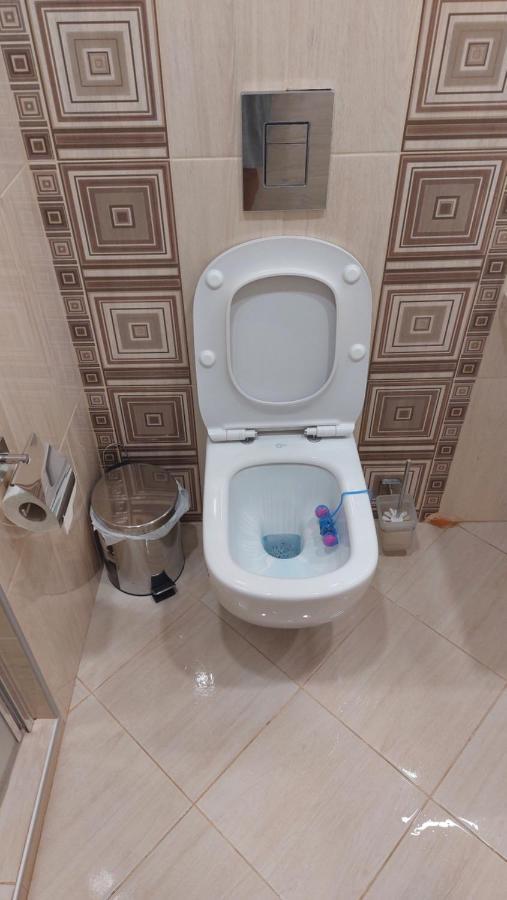 Апартамент Pink & Blue - 2Bdr With Balcony - Wi-Fi 바르나 외부 사진